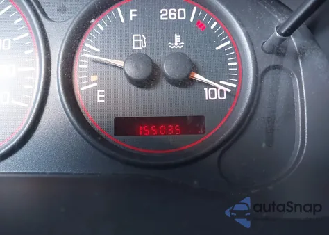 2002 Pontiac Montana M16 W/1Se Pkg. from USA, damaged, VIN 1GMDX13E12D233306